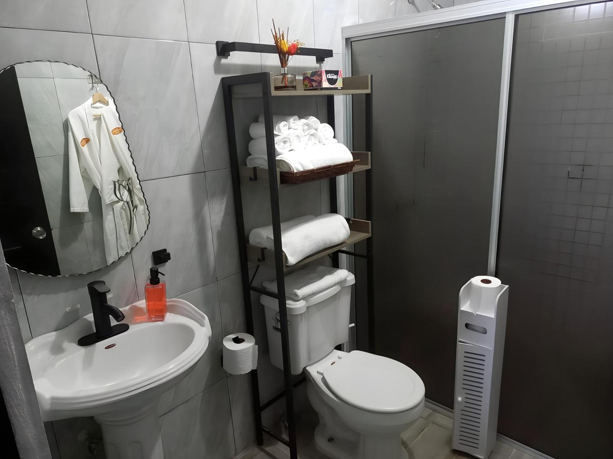 Puerto San Carlos Bay House & Tours -1St Floor- المظهر الخارجي الصورة